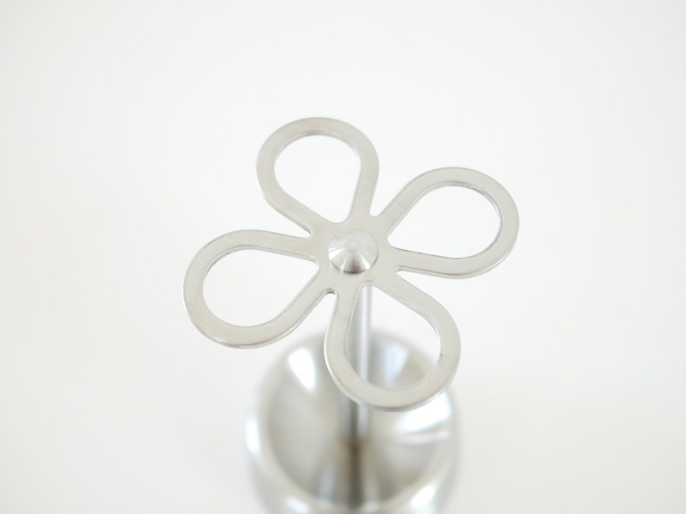 銀色のステンレス4ホールブラシホルダー