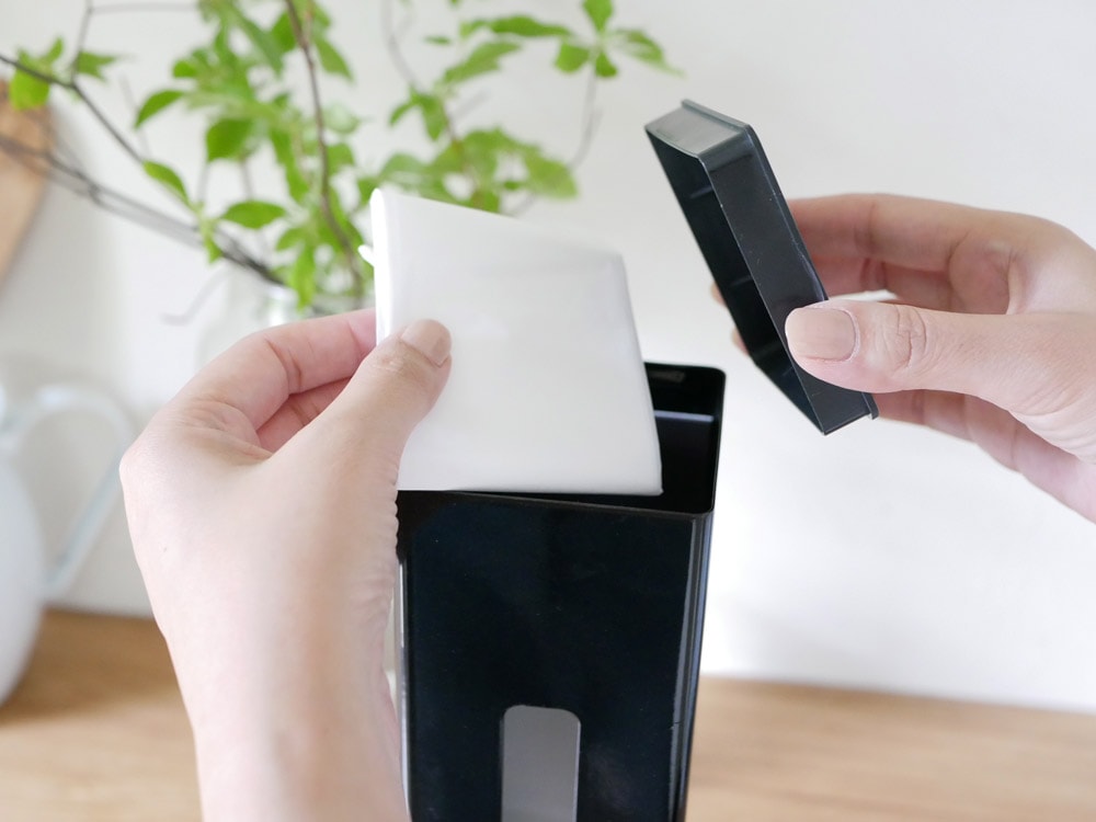 YAMAZAKIのタワーポリ袋ストッカー