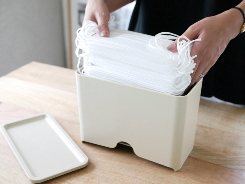 ideacoブランドのプラスチック製マスクディスペンサー