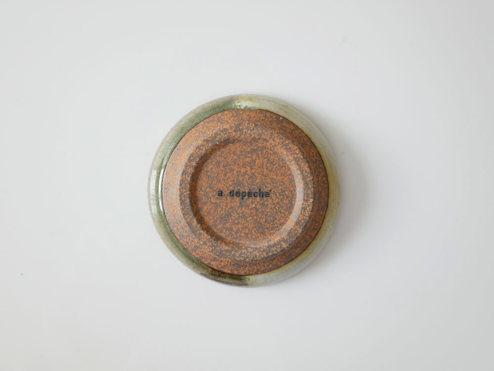 a.depecheの手作りOTOHA豆皿、白陶器