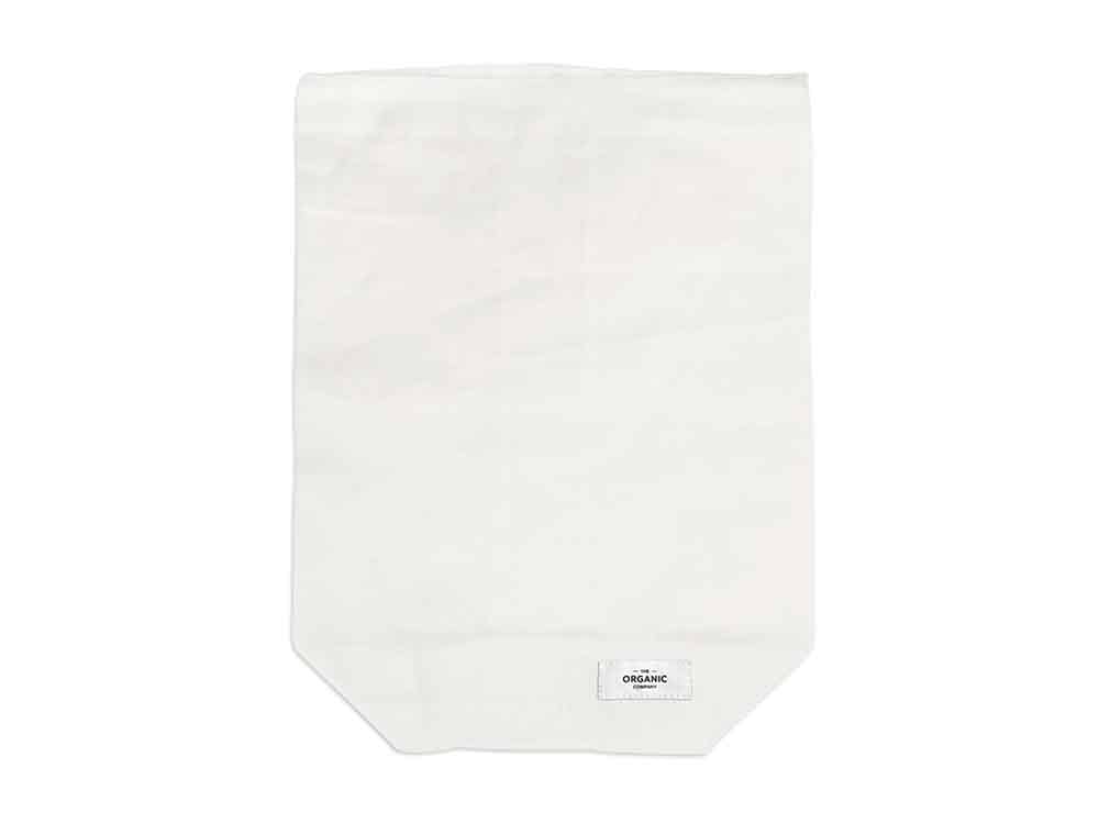 オーガニックコットン製の白いリネンナプキンとタオルのセット