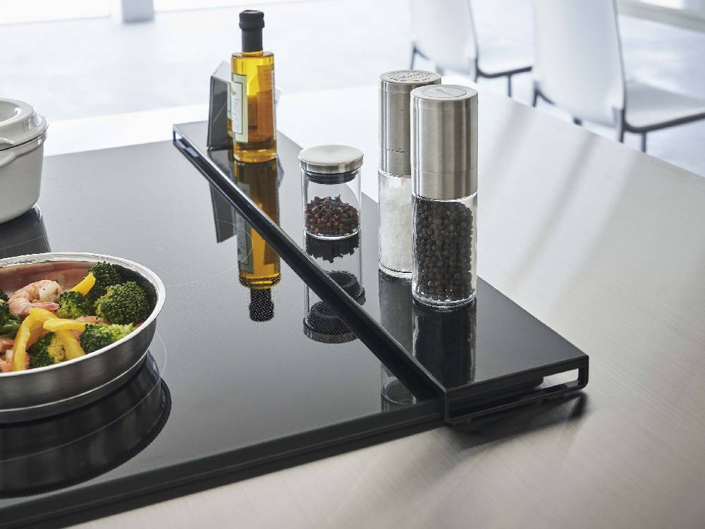 タワー製フラットタイプのキッチン排気口カバー