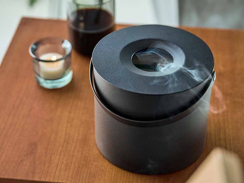 山崎タワー蚊取り線香収納ポット 銀色スチール製