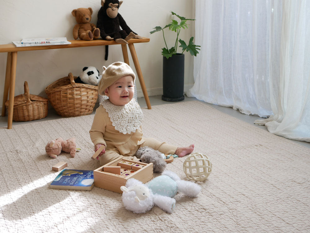 萩原インテリアのイブルキルティングラグの商品画像