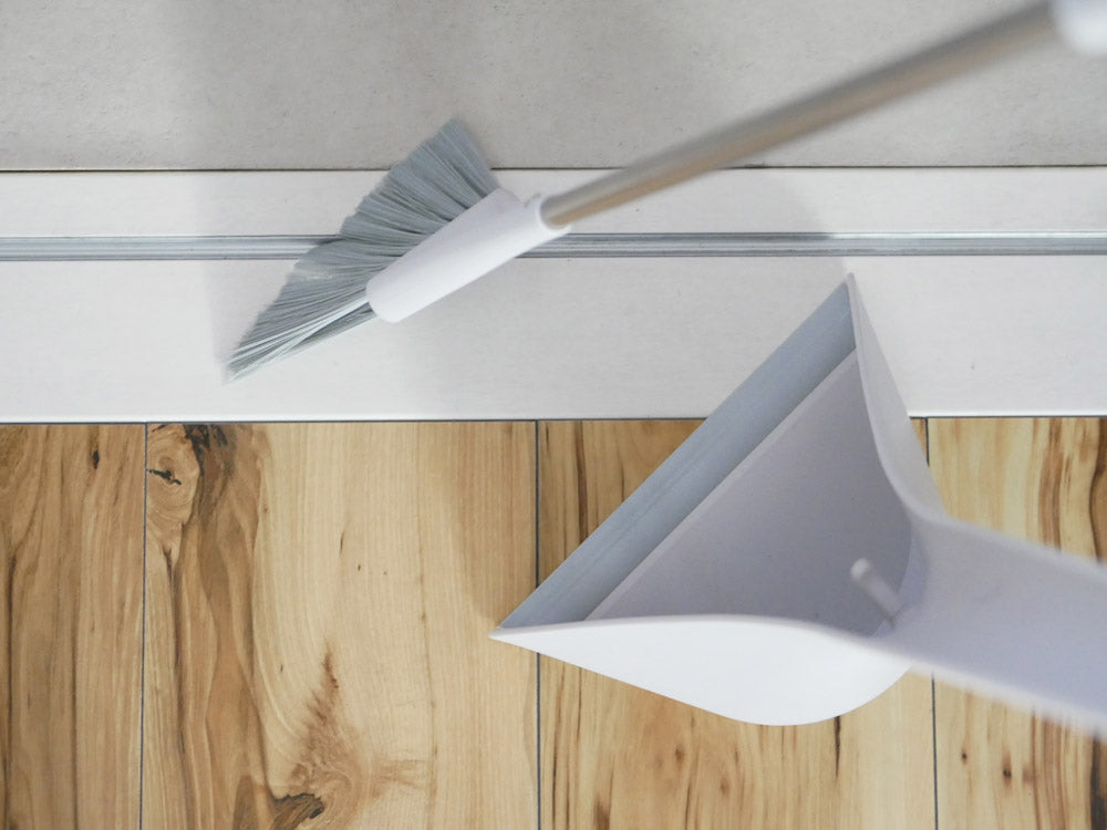 tidyスウィープ コンパクト掃除機