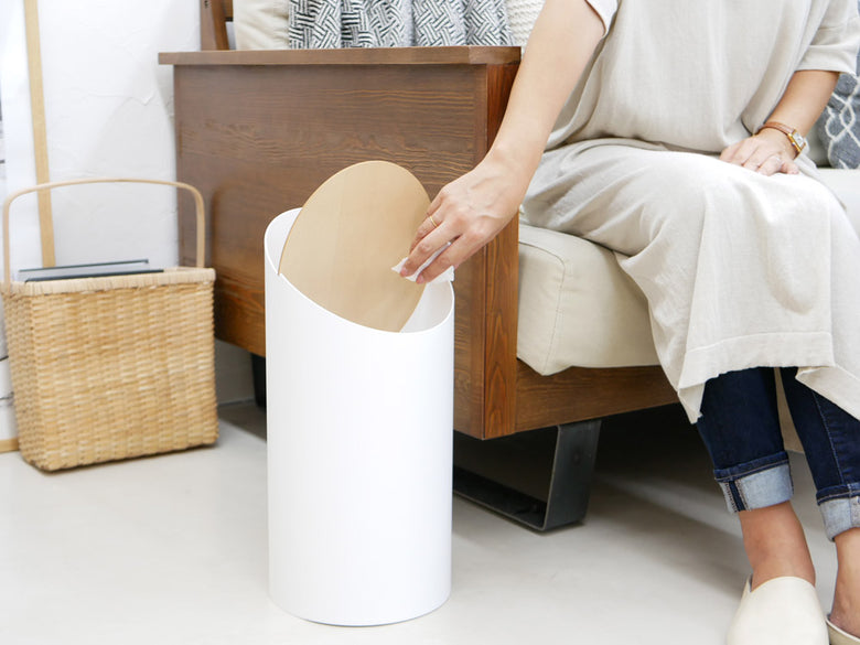 MoheimのABS製8Lスウィングビン、天然木蓋