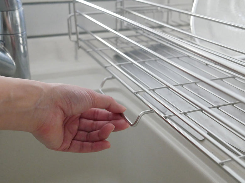 下村企販のステンレス製サポート水切りバスケット