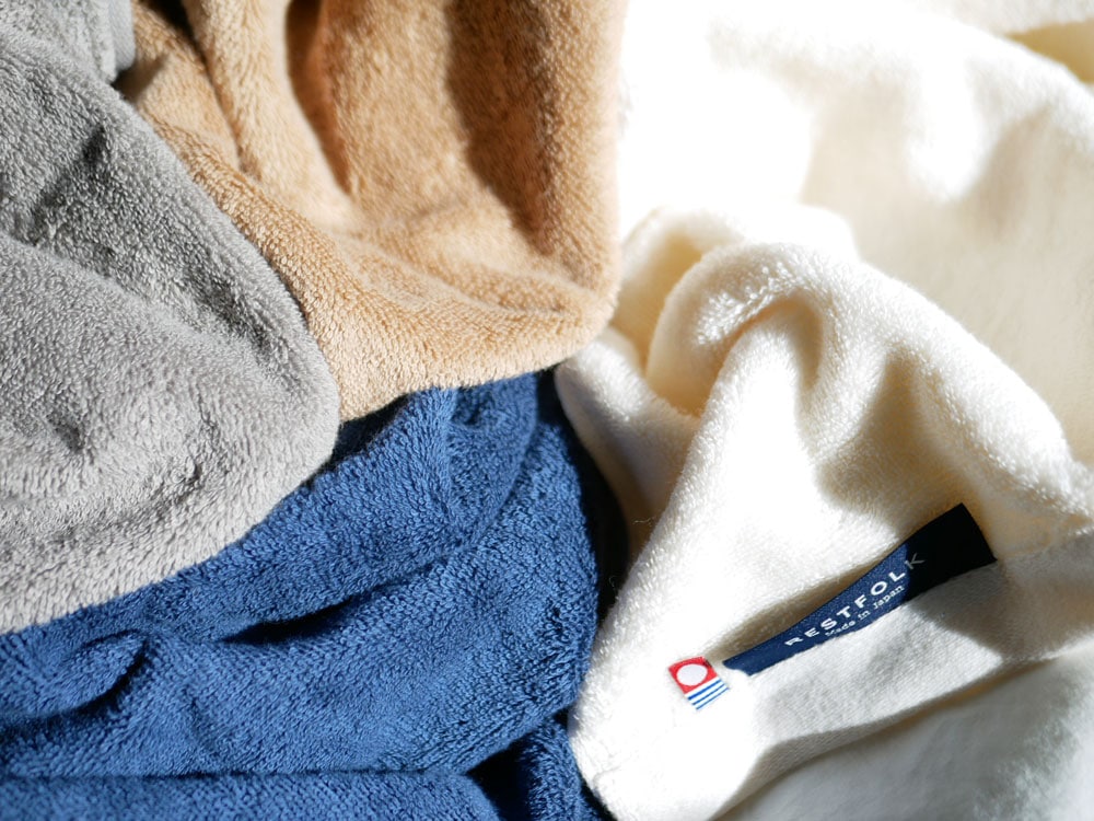 REST FOLKの綿100％プラシッド柄バスタオル（サイズ約W60×L120cm）