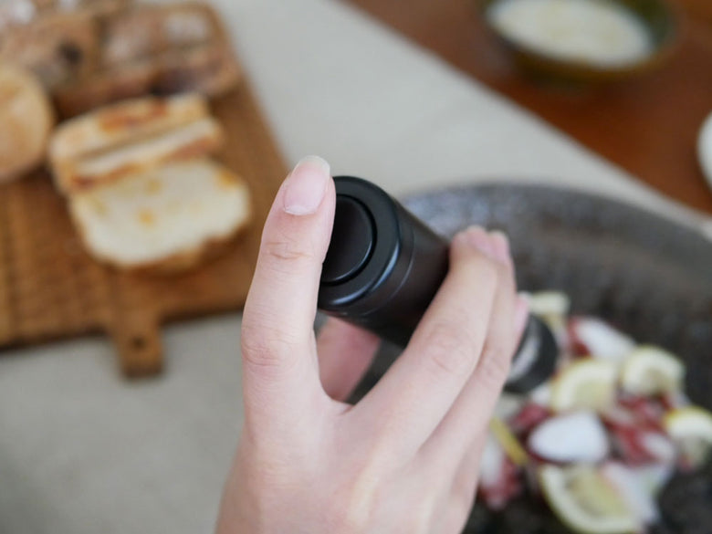 ラッセルホブスの電動塩胡椒ミルミニ