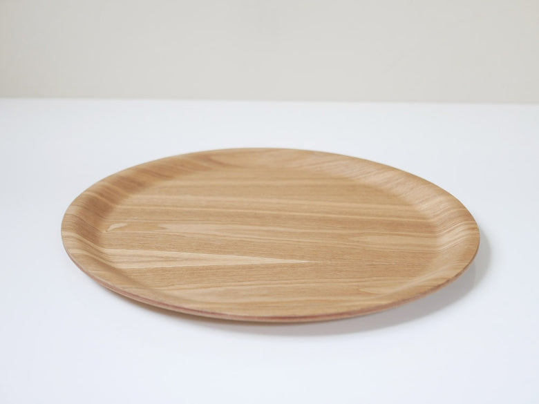 キントー ウィロー ノンスリップトレイと食器