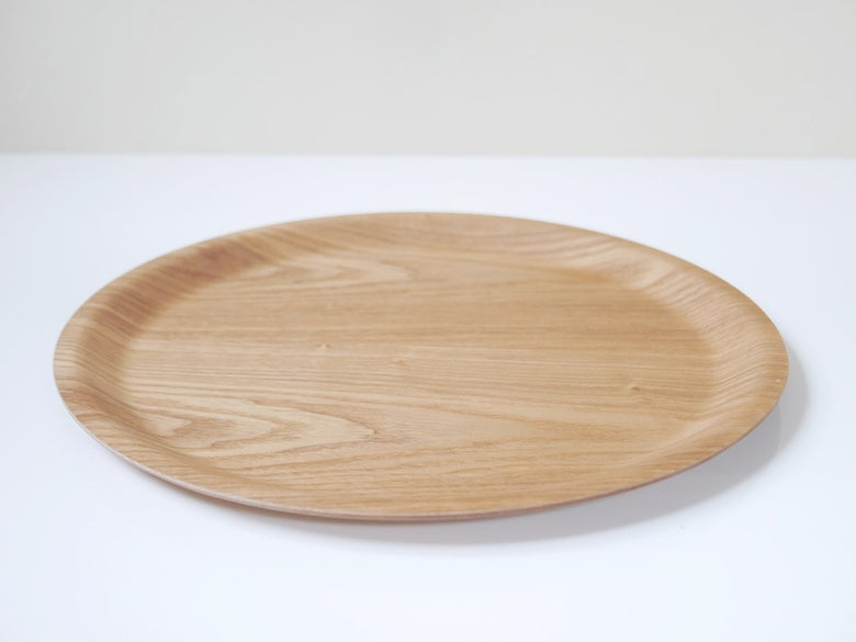 滑り止め付きの木製ラウンドトレイ