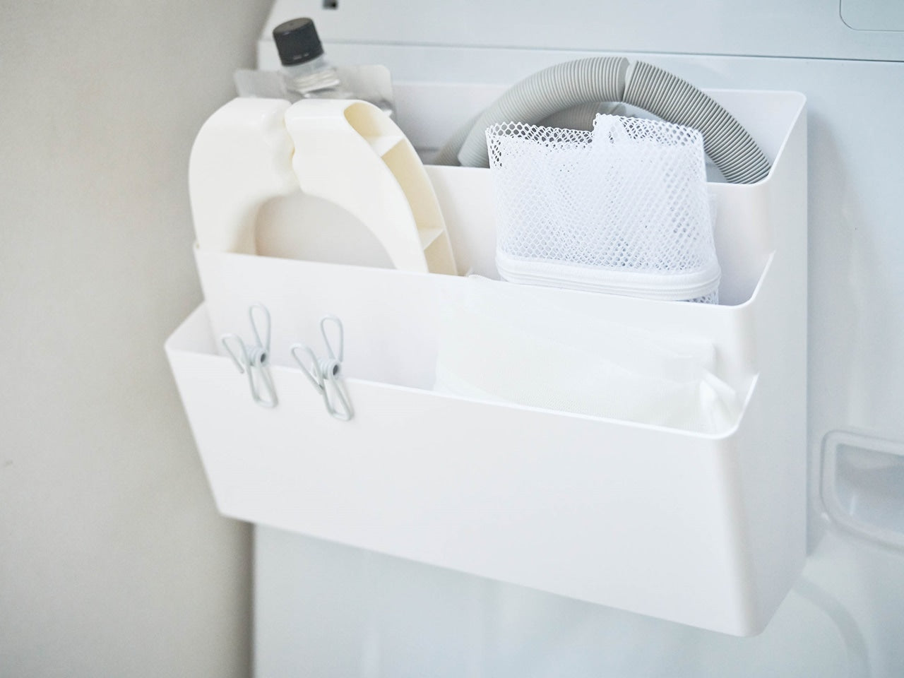 Yamazaki製 3段洗濯機横マグネット収納ポケット