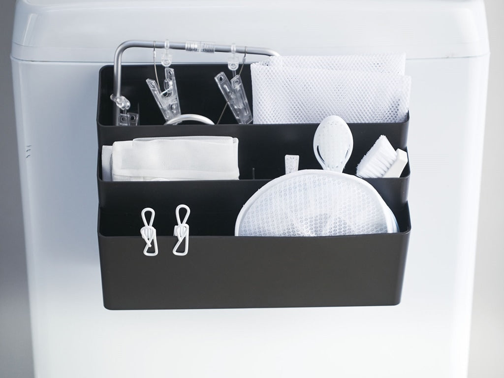 洗濯機横用銀色マグネット収納ポケット3段