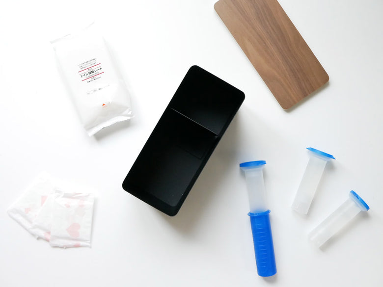 ヤマザキのスチールと木製サニタリー収納ケース