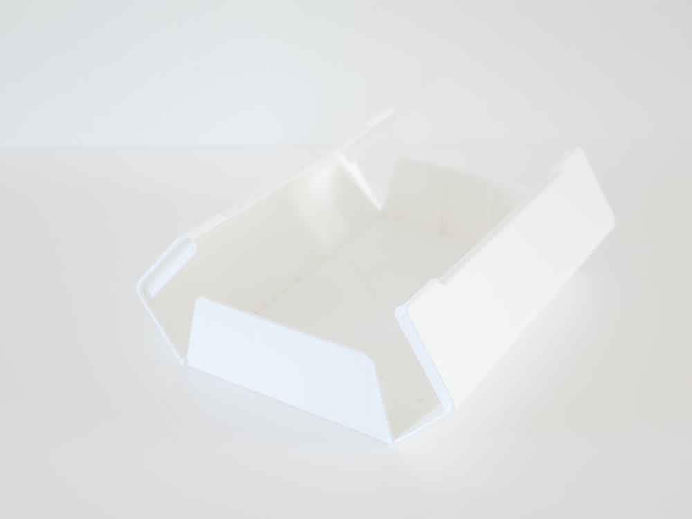 ideacoのWALLティッシュケース、マット仕上げのABS製