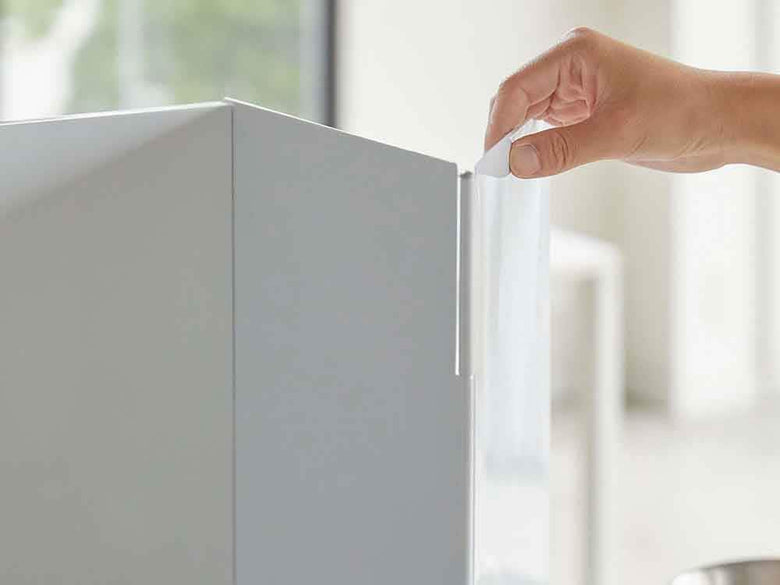 YAMAZAKI/towerの灰色伸縮レンジガード