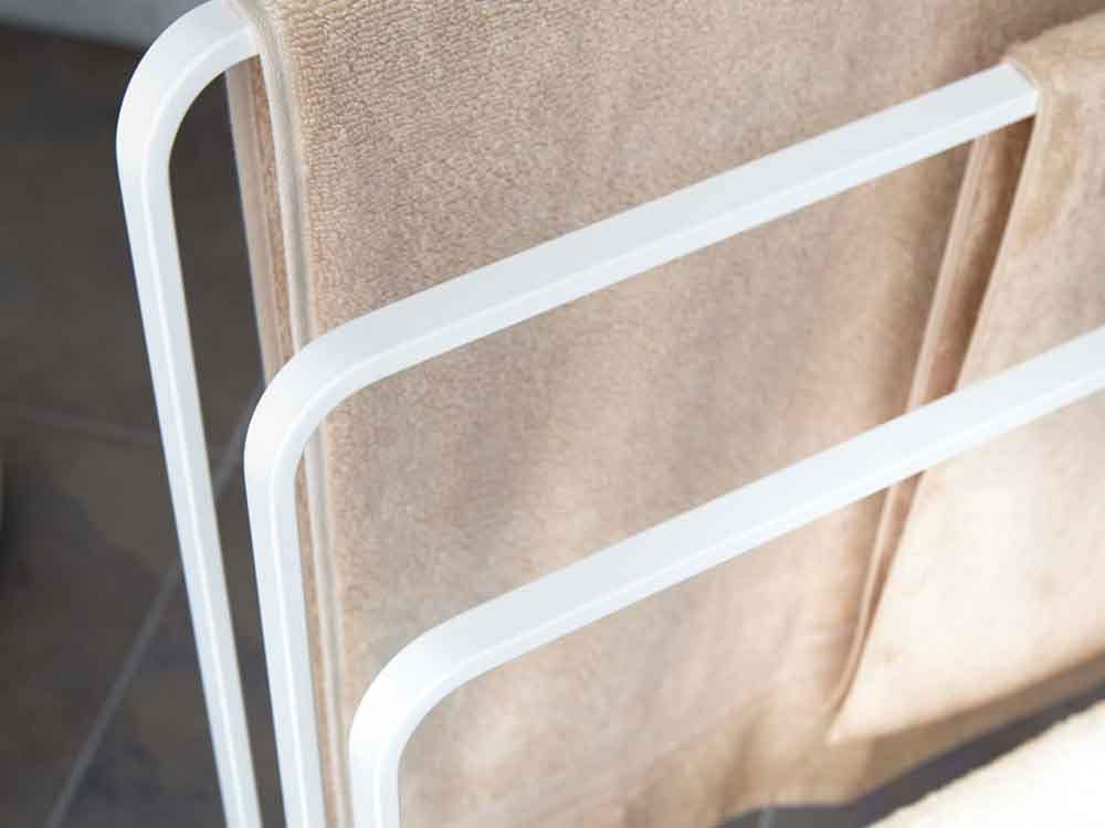 Yamazaki/towerの3連バスタオルハンガー