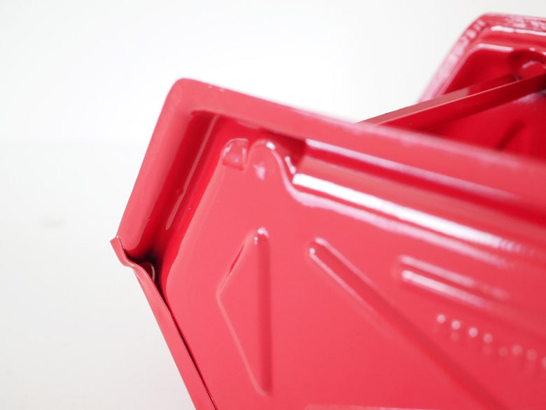 ダルトンの赤いプラスチックパーツストッカー