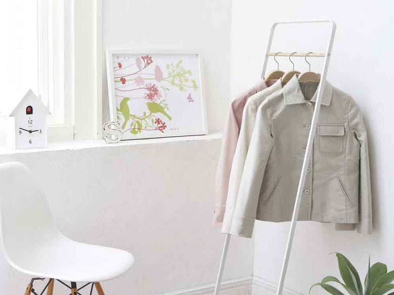 ピンクのYAMAZAKIタワーKDコートハンガー