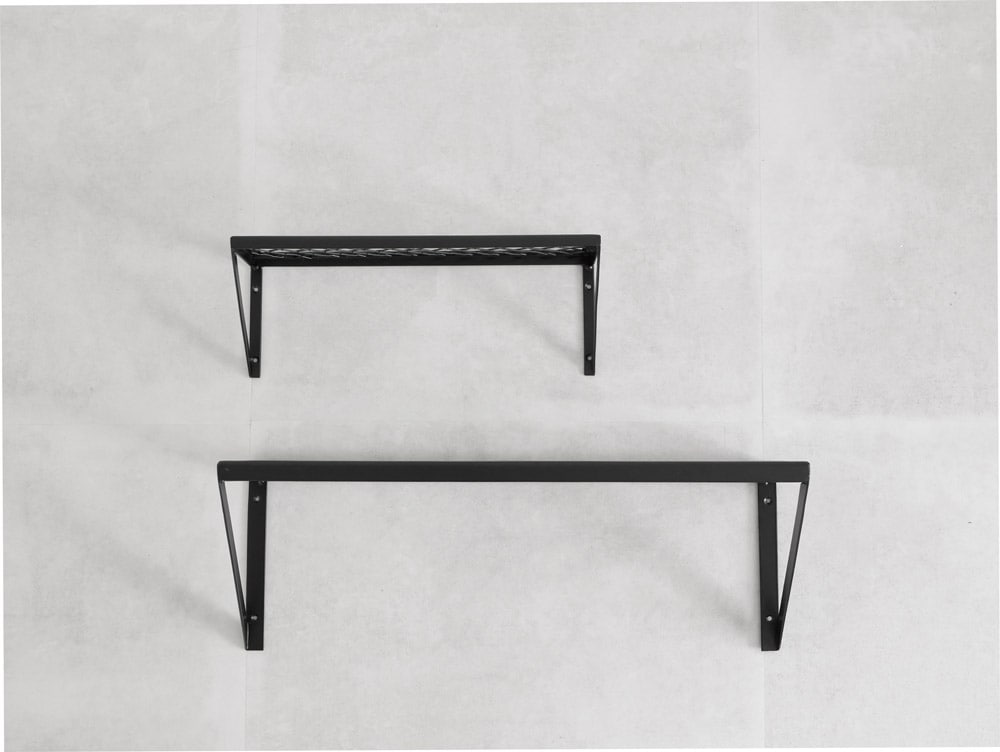 ポッシュリビングのグレーメッシュラック