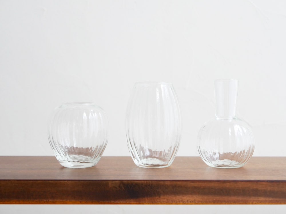 リューズガラス製クーレラインフラワーベース