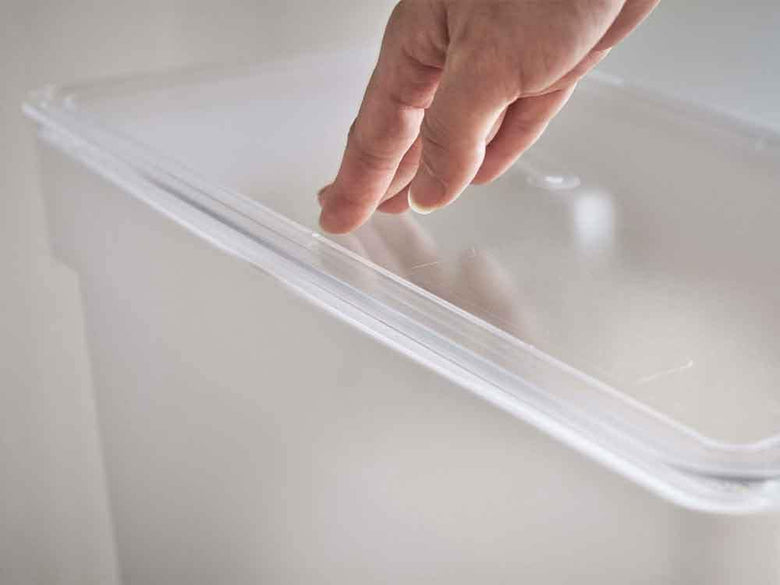 透明な蓋付きプラスチック製密閉米びつ