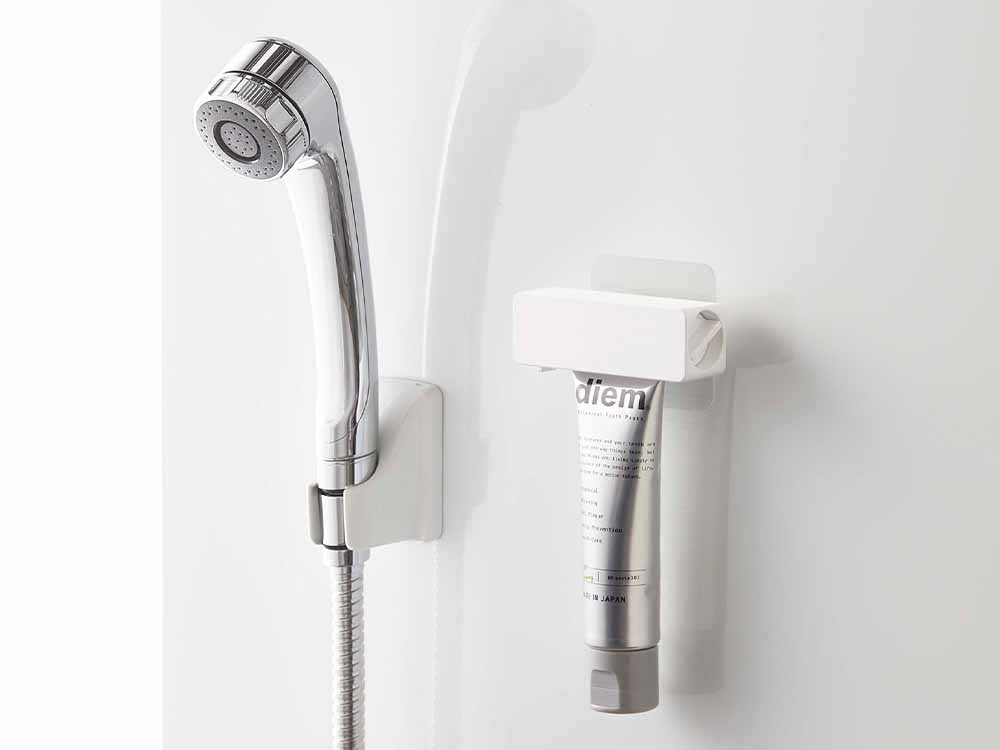 タワー製フィルムフック付き歯磨き粉チューブホルダー