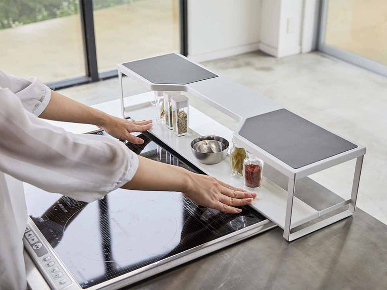 スチール製コンロ奥ラックと排気カバー