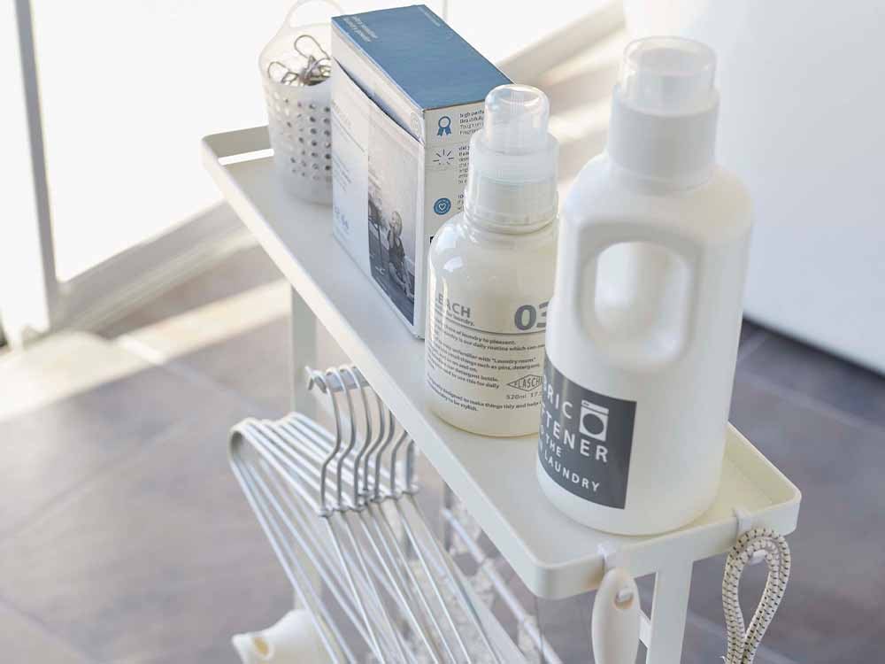 山崎Towerの灰色洗濯用品収納ワゴン