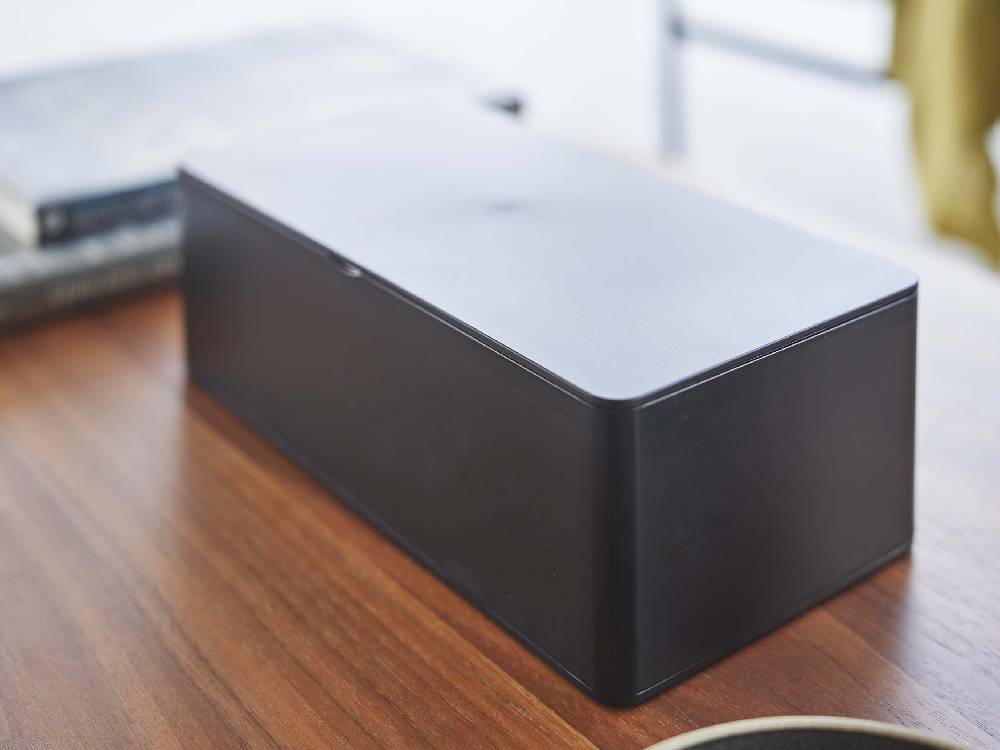 山崎タワー製 ABS樹脂蓋付き銀色ティッシュケース