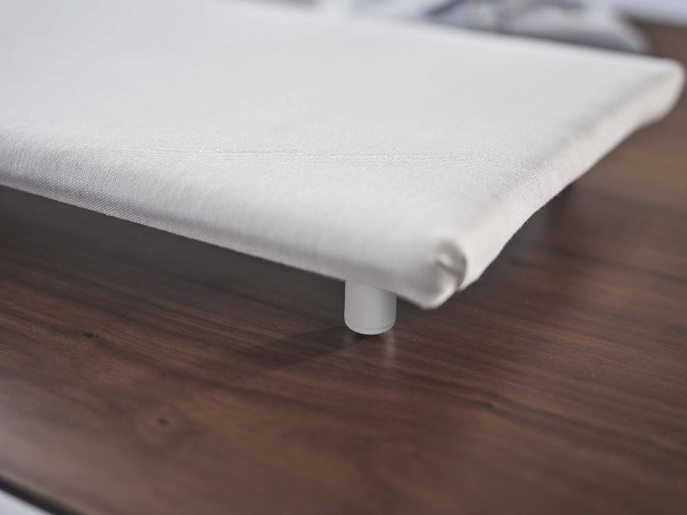 タワー卓上脚付き舟型アイロン台