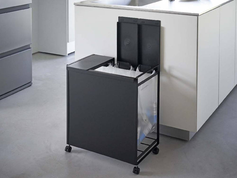 タワー製の蓋付き分別ダストワゴン