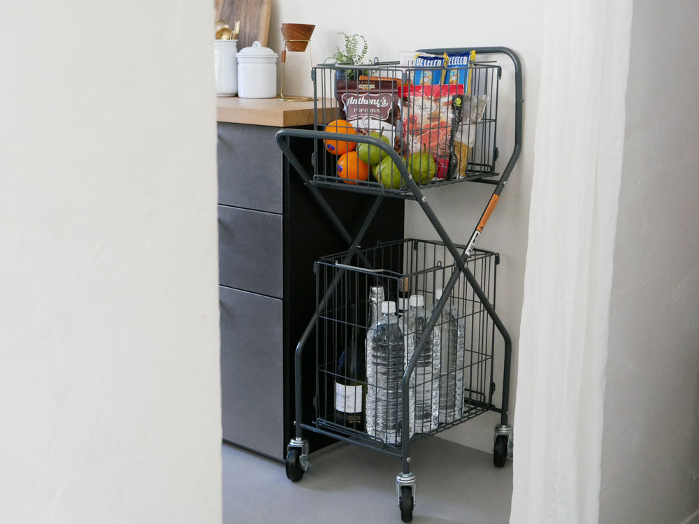 ダルトン製ランドリートローリー、2段スチールバスケット付き