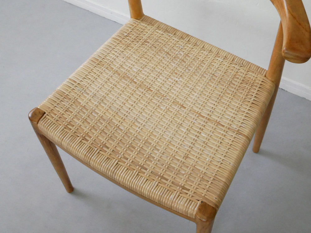 サンフラワーラタンのチークダイニングチェア