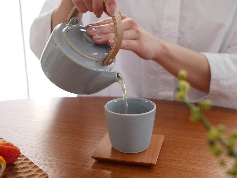 SALIU祥 SYO土瓶急須、陶器と天然木のハンドル