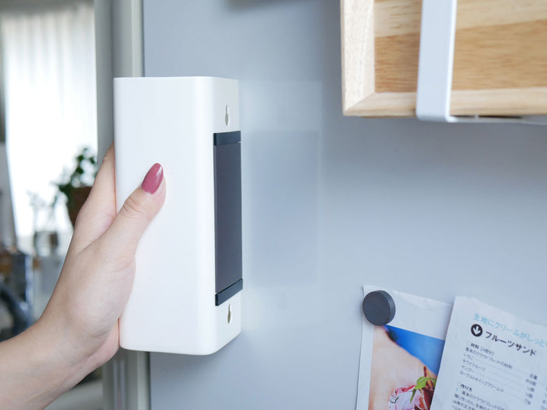 towerブランドのマグネットハンディーワイパーホルダー