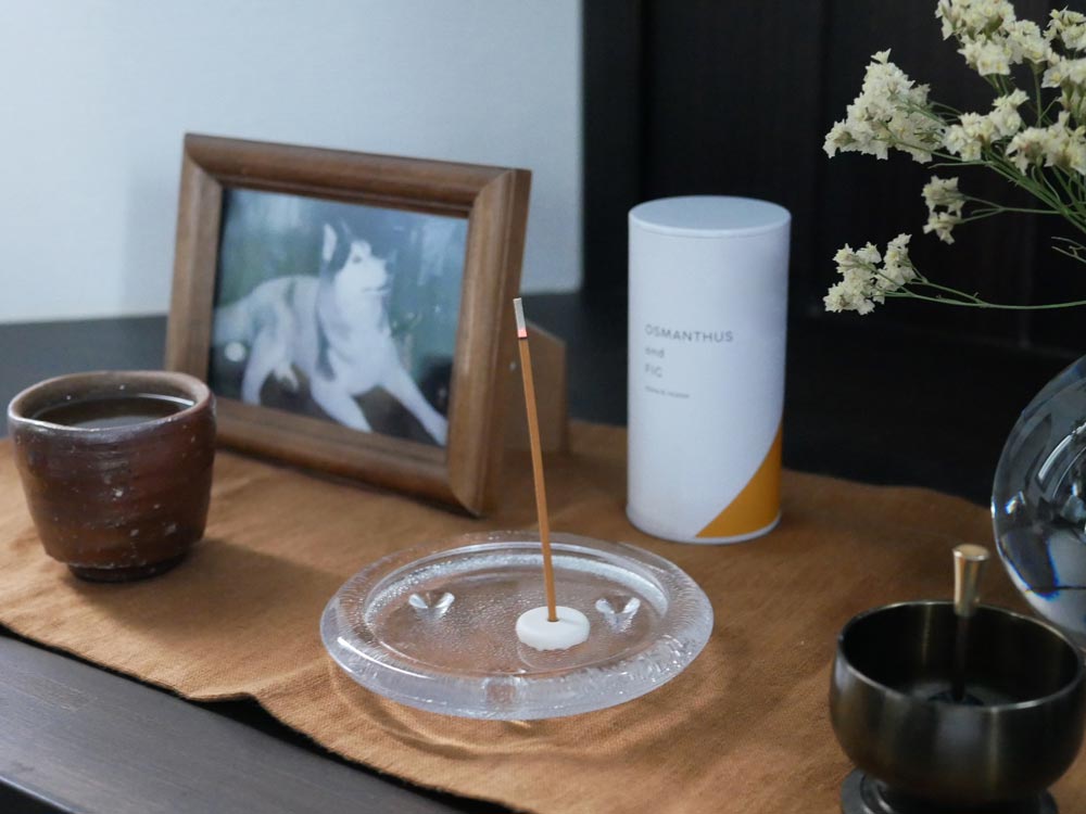 カメヤマキャンドル 香る線香のパッケージ画像