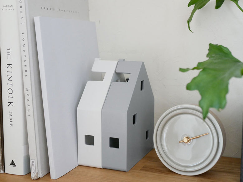 プラスディーのマスクホルダー「マスクノイエ」