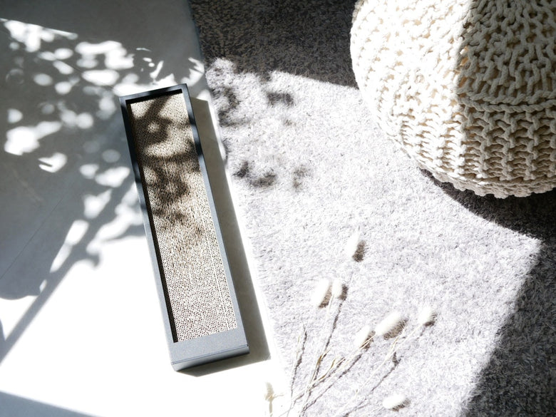 towerタワーのスチール製猫の爪とぎケース