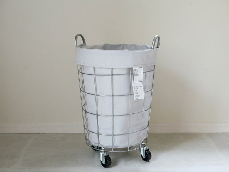 BRID製の灰色プラスチック製ランドリーストレージバスケット、キャスター付きで収納に便利