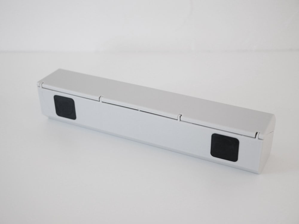 冷蔵庫に取り付けるマグネットラップホルダー