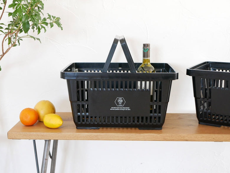 a.depecheのプラスチック製ストッケージバスケット