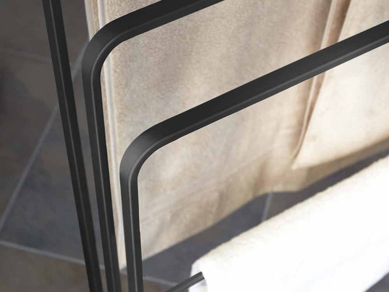 ヤマザキタワー製銀色3連バスタオルハンガー