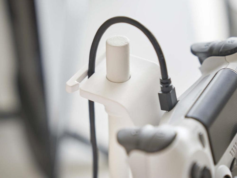 YAMAZAKIのスマートゲームコントローラー収納ラック