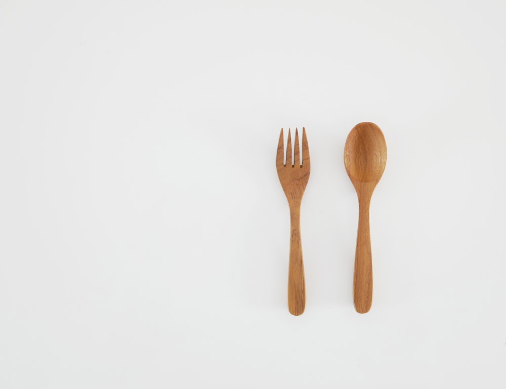 ホーンプリーズのテーカウッドカトラリーセット