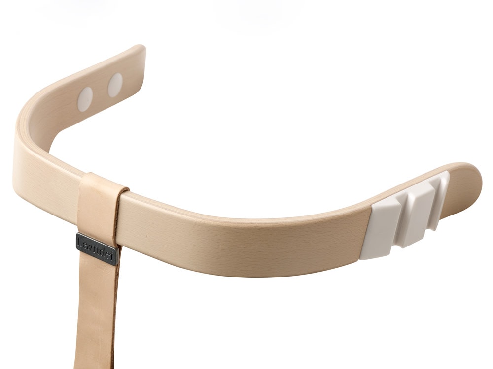 Leanderのブナ材セーフティーバーと牛革ストラップ