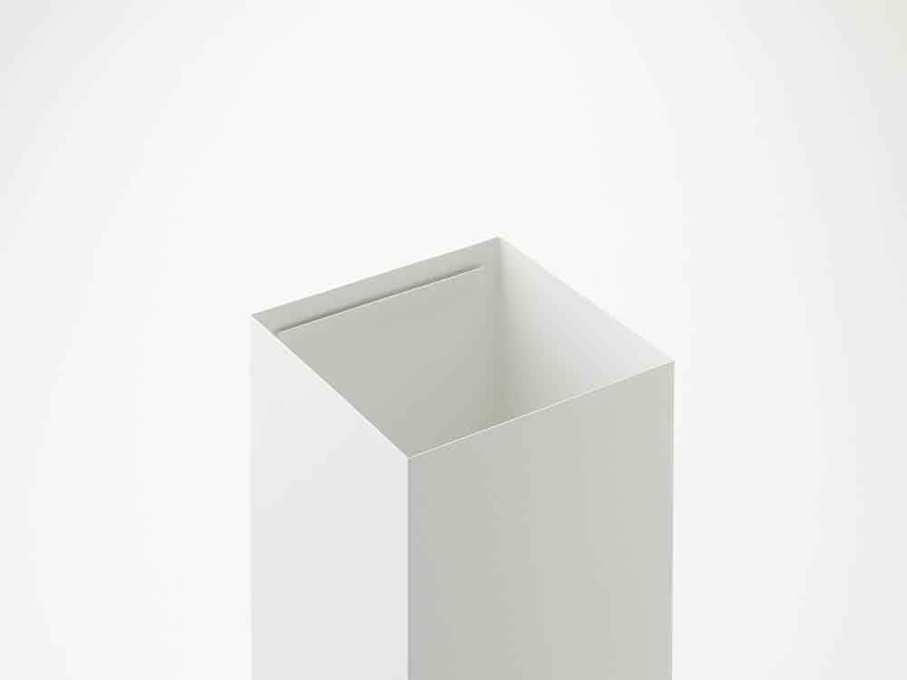 YAMAZAKI/Rin製の灰色トラッシュカン