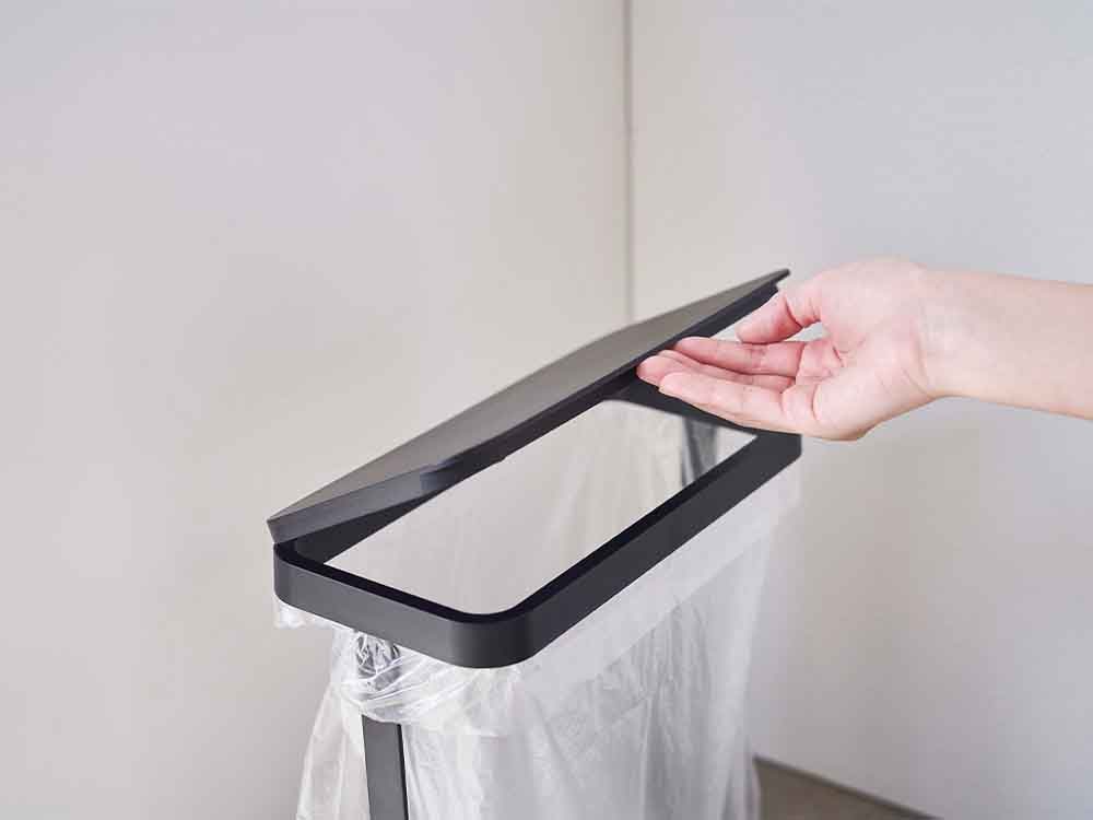 銀色のLUCEルーチェ分別ゴミ袋ホルダー