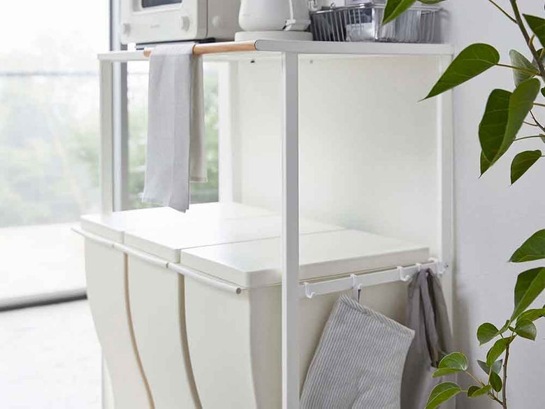 YAMAZAKIタワーの伸縮ゴミ箱上ラックスチール棚