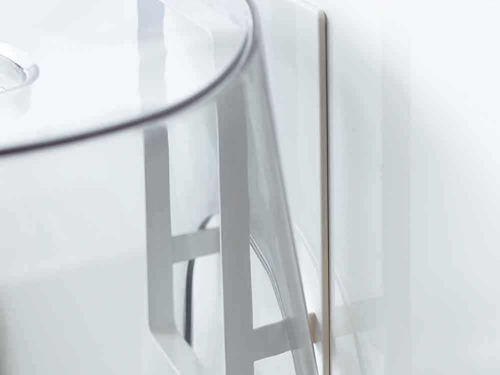 銀色のマグネット浴室用椅子ホルダー